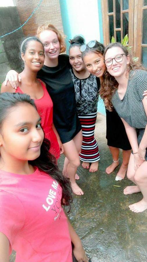 J Hostel Kandy Bagian luar foto